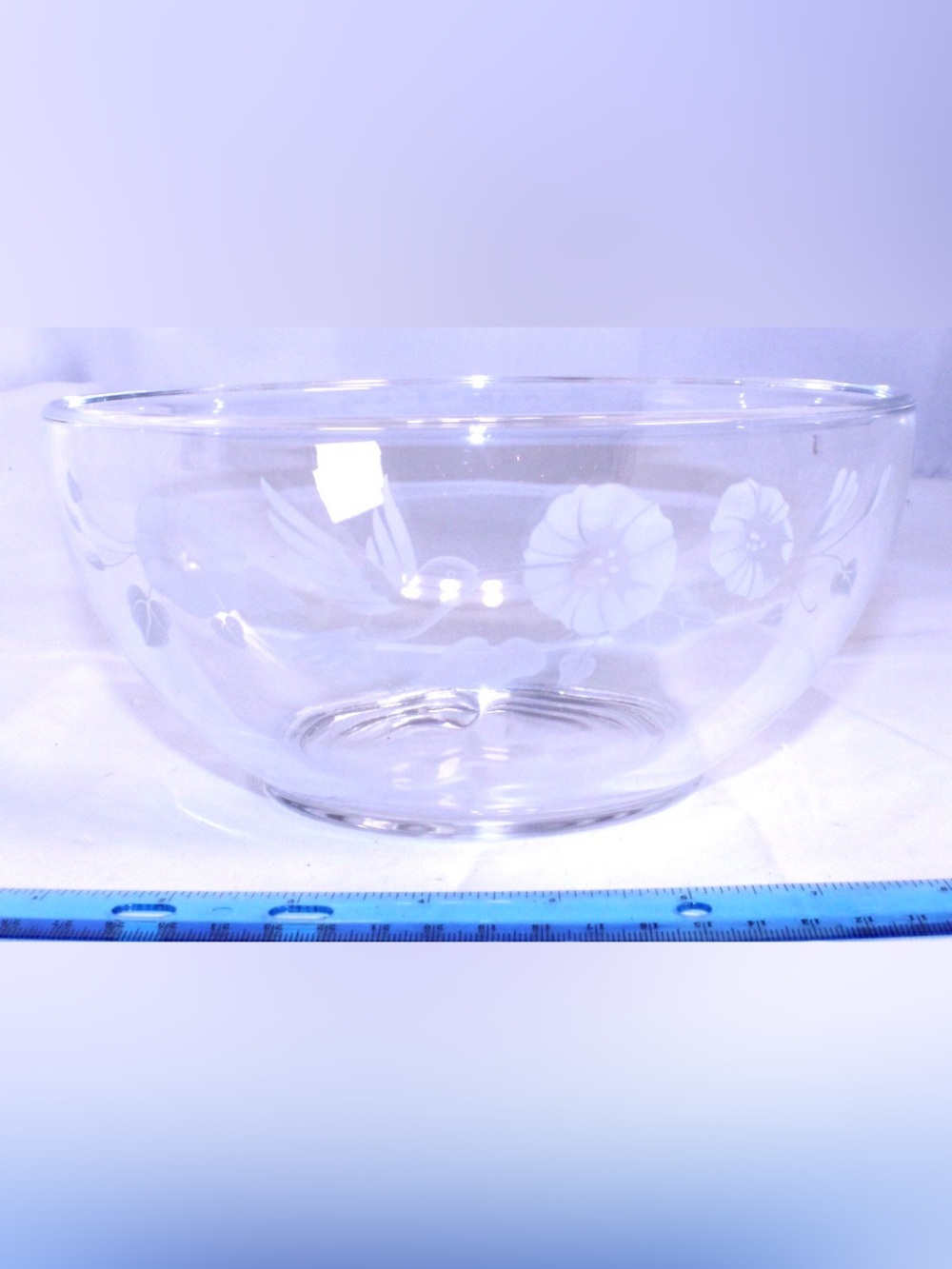 Vintage Avon Hummingbird Collection Crystal Serving Bowl Etched Floral 8”